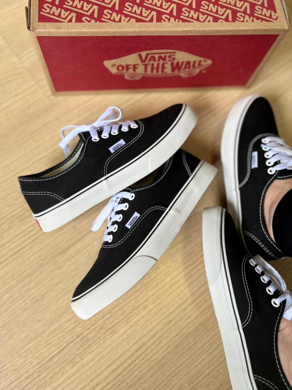 Vans Authentic - Preto