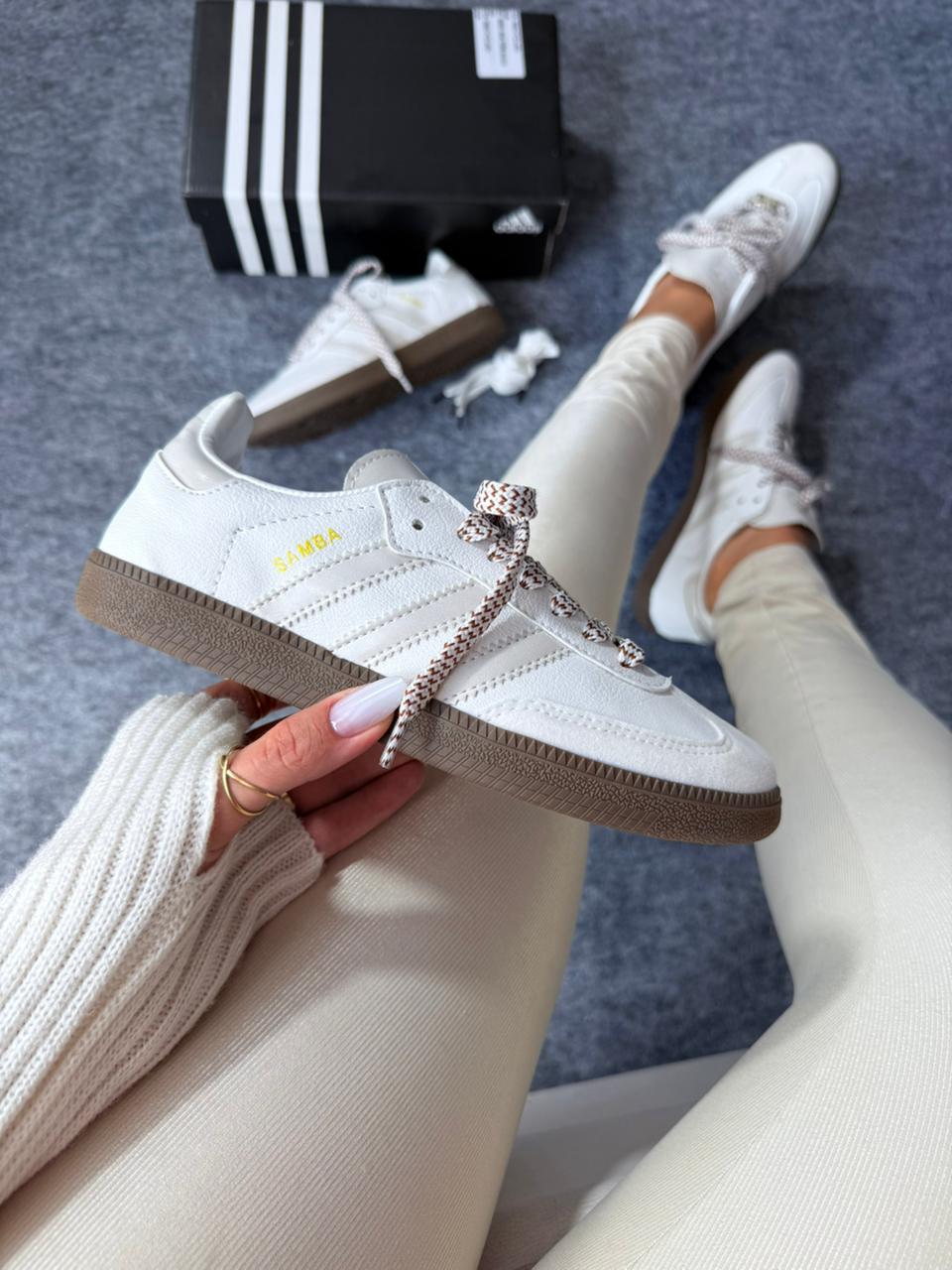 Adidas Samba OG - Off/Gelo