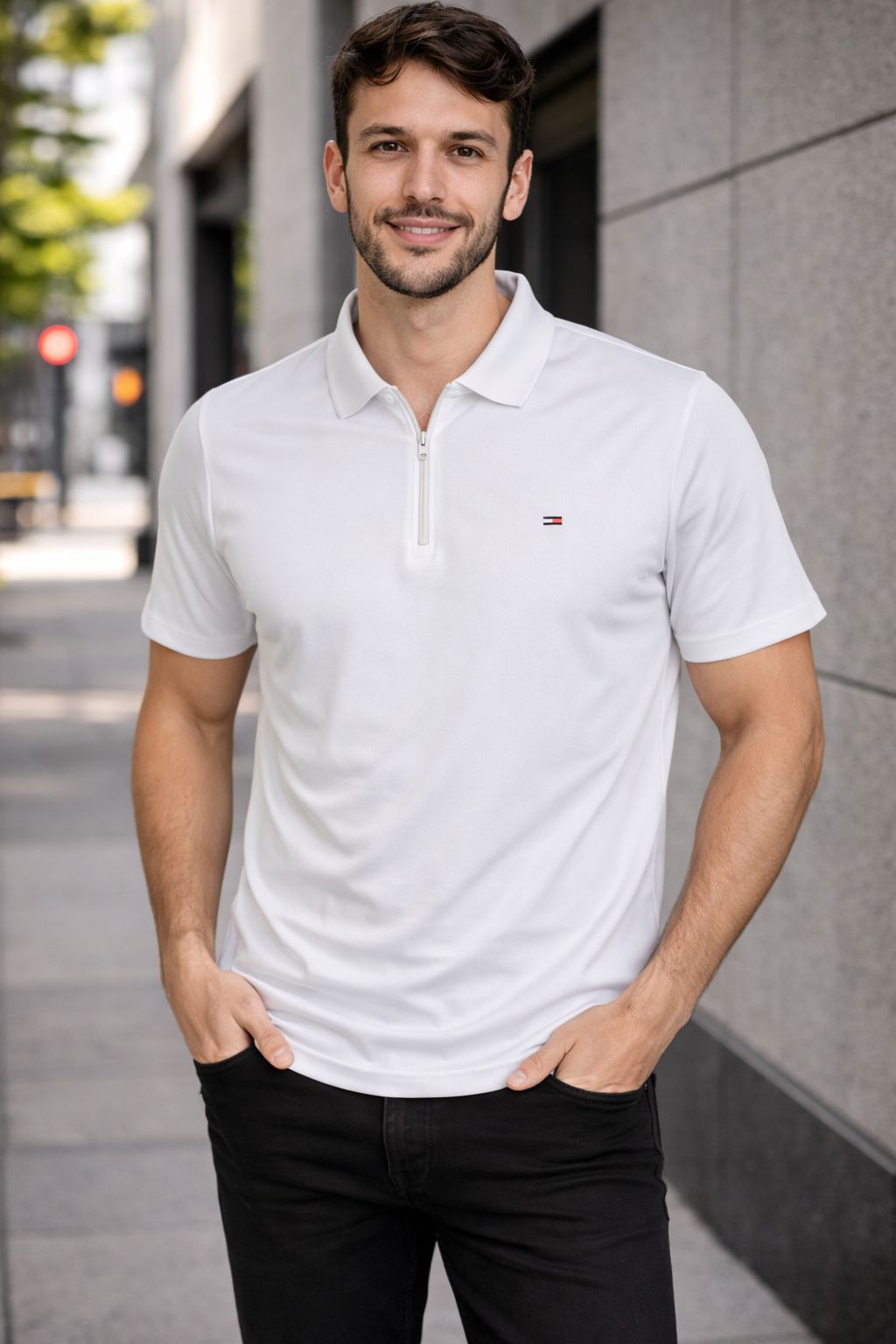 Camisa Manga Curta em Poliamida com Elastano   Conforto, Elasticidade e Estilo na Medida Certa-Branco