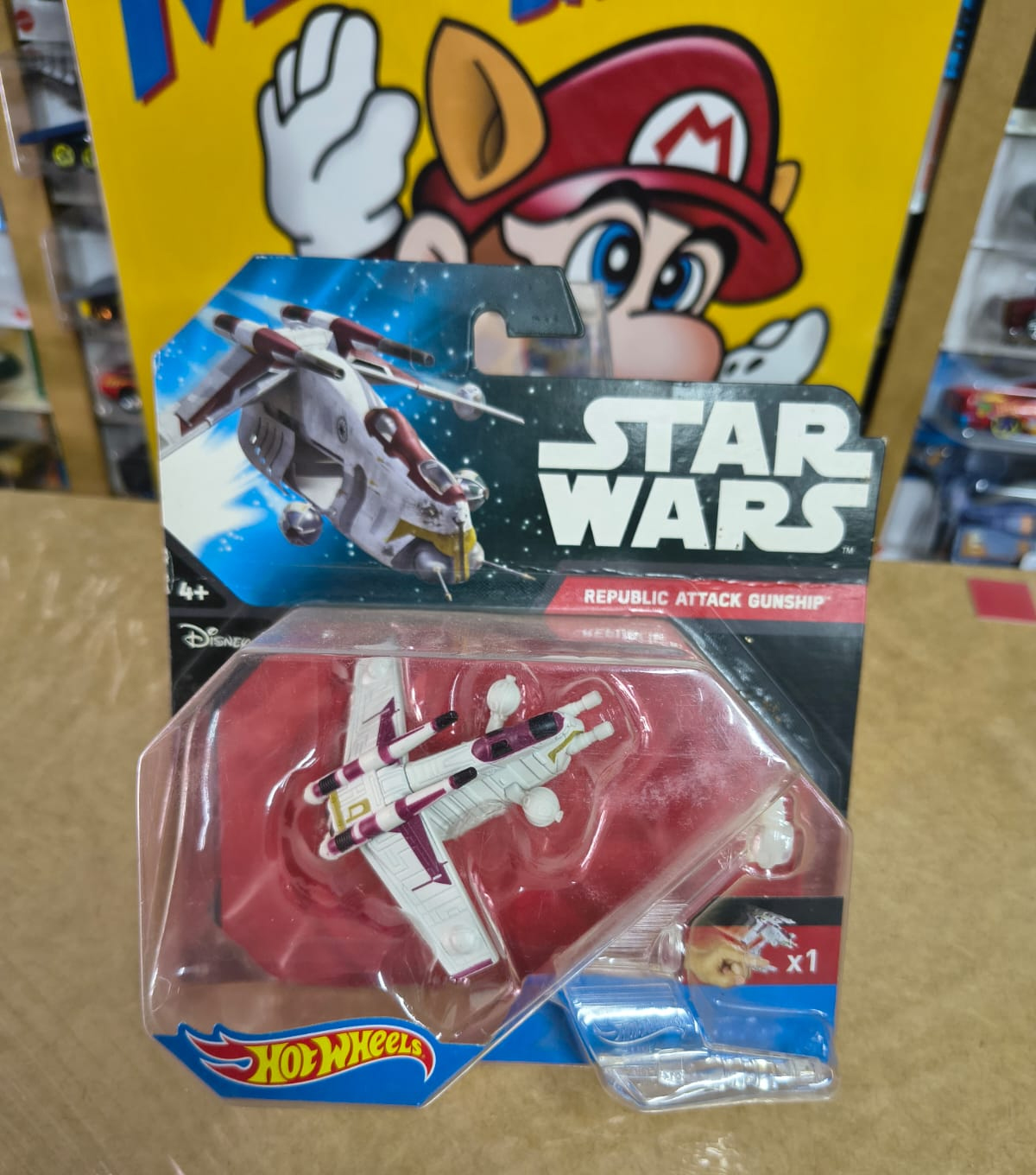 Miniatura Star Wars Hot Wheels Republc Attack Gunship