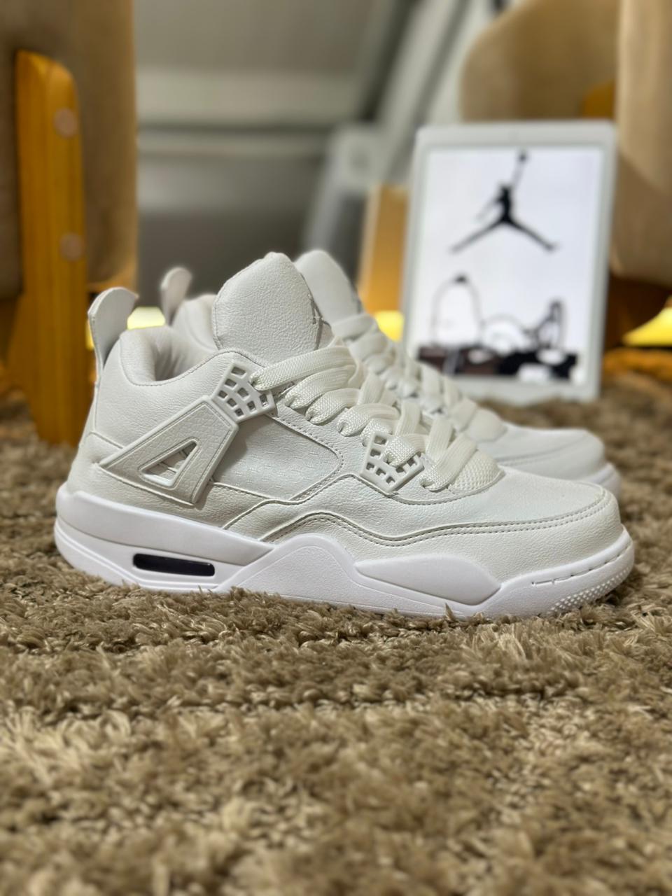 Air Jordan 4 - Branco