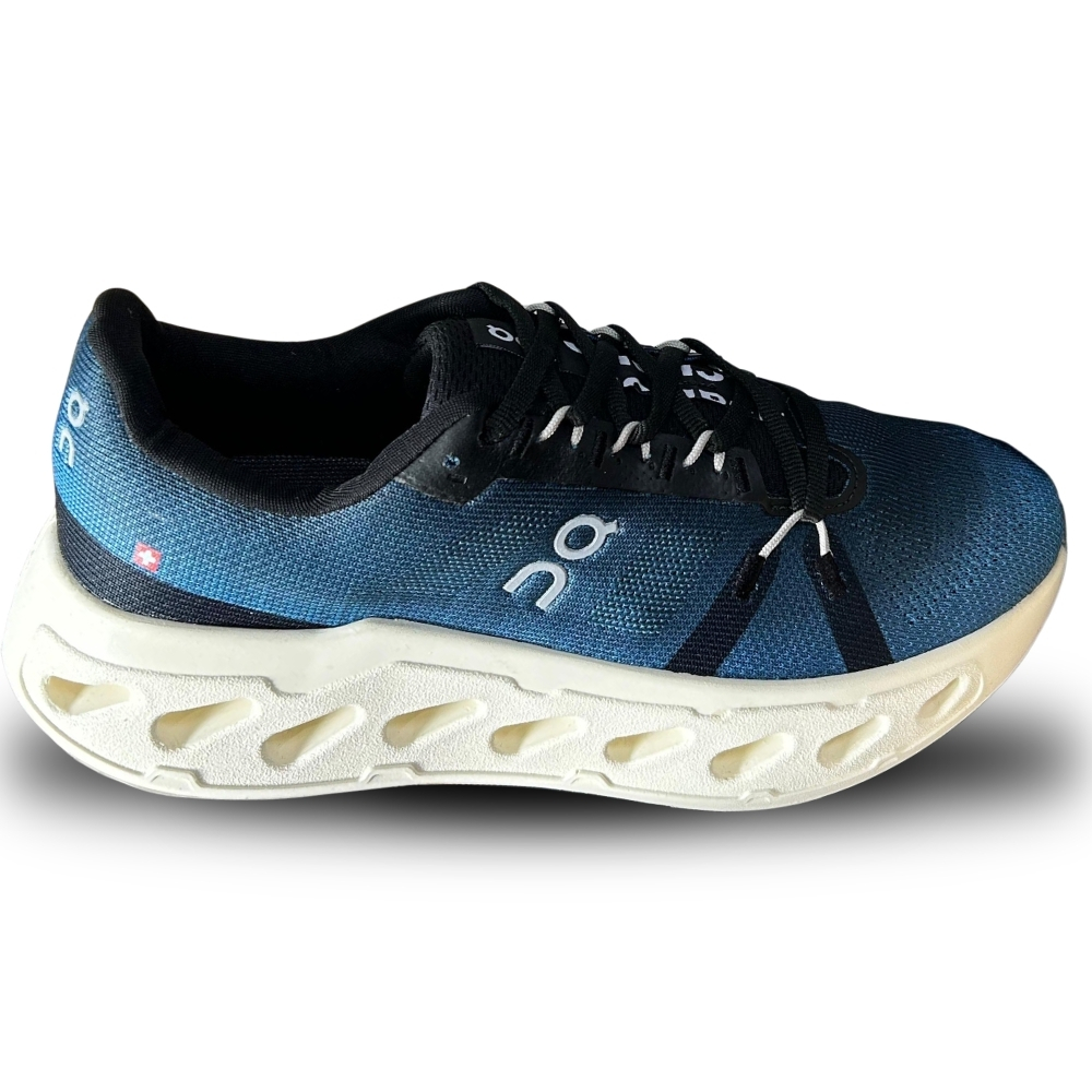 On Cloudtilt Prime Marinho