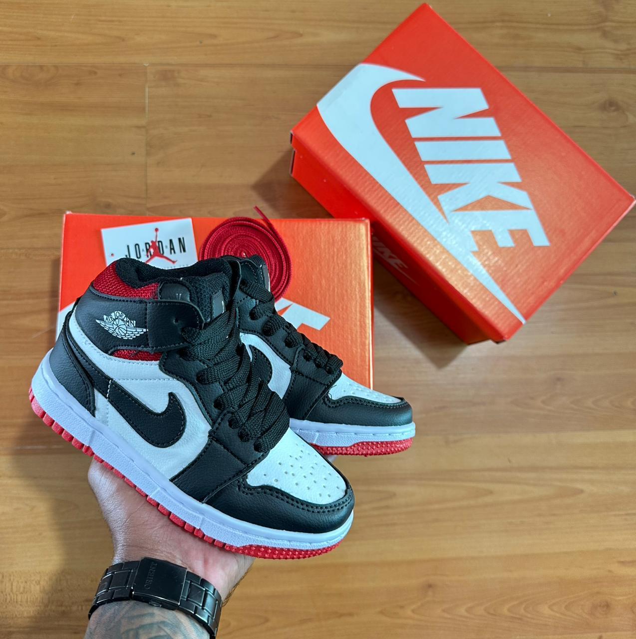 Air Jordan 1 Infantil - Vermelho/Preto/Branco