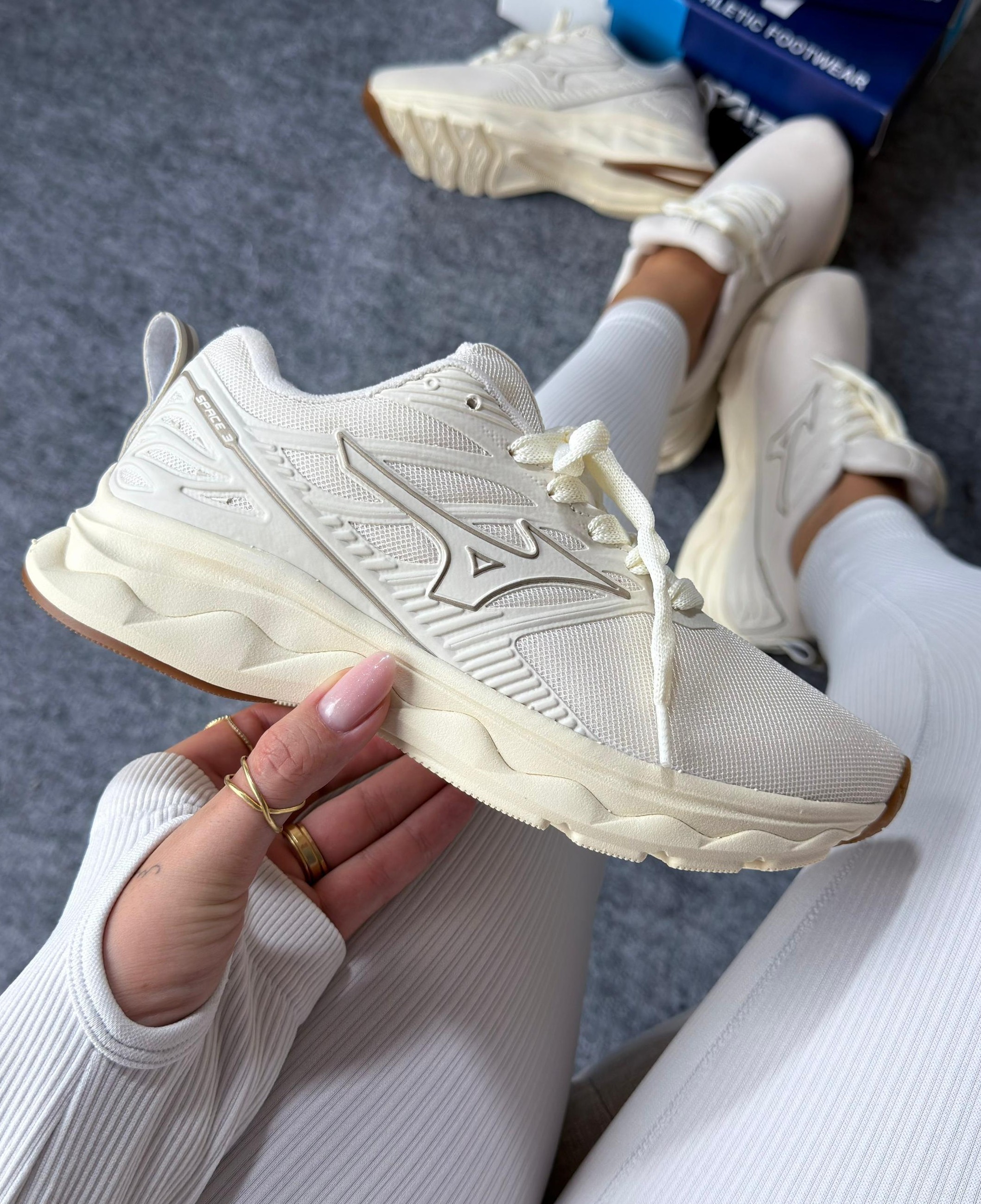 Tênis Mizuno Space 3