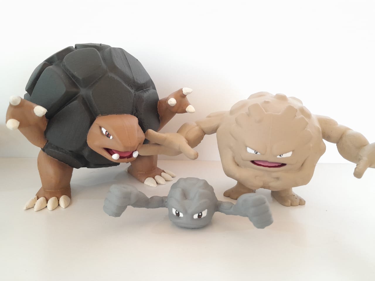 Geodude, Graveler e Golem - Pokémon Impressão 3D