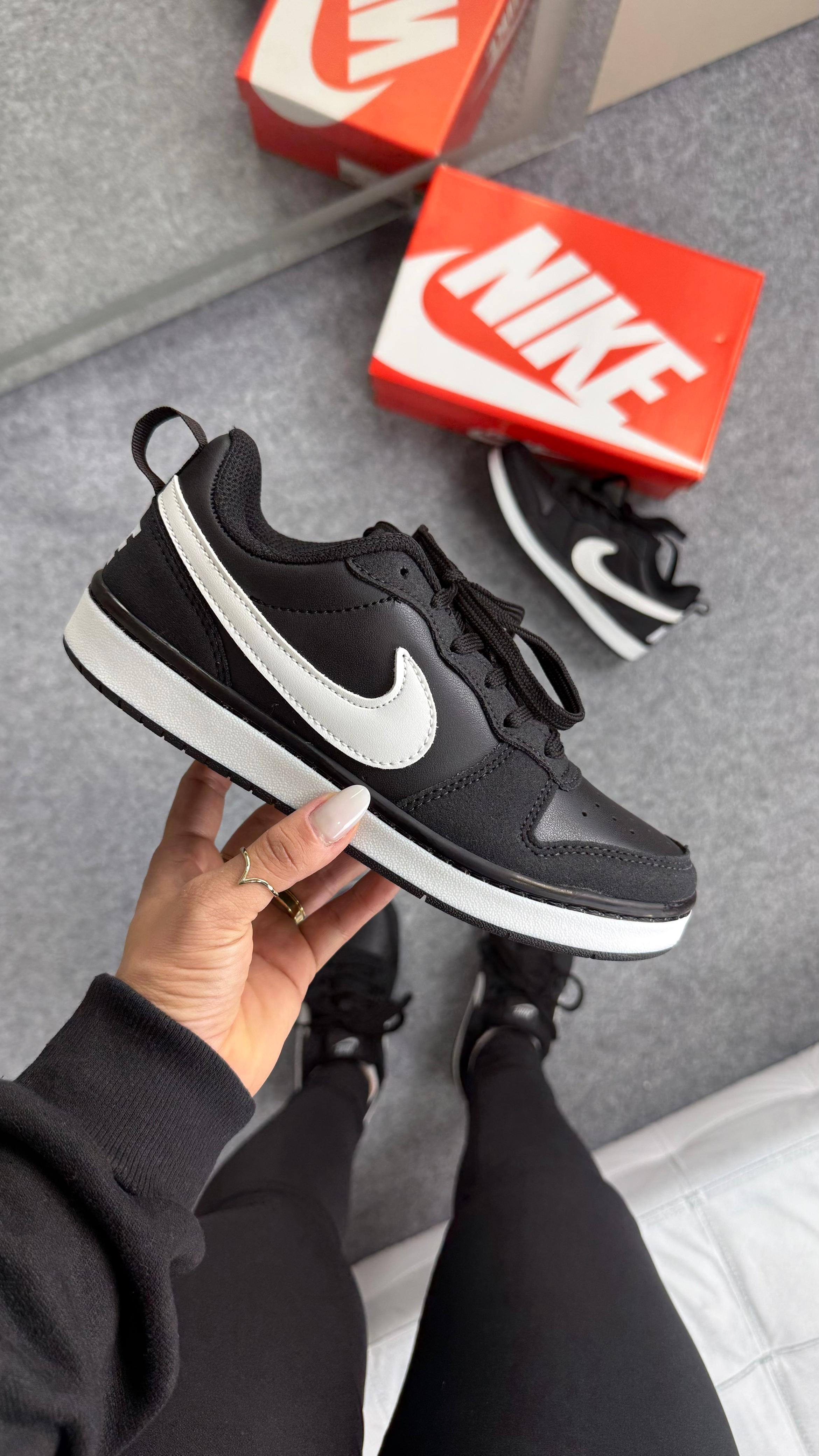 COURT BOROUGH LOW RECRAFT - PRETO/BRANCO