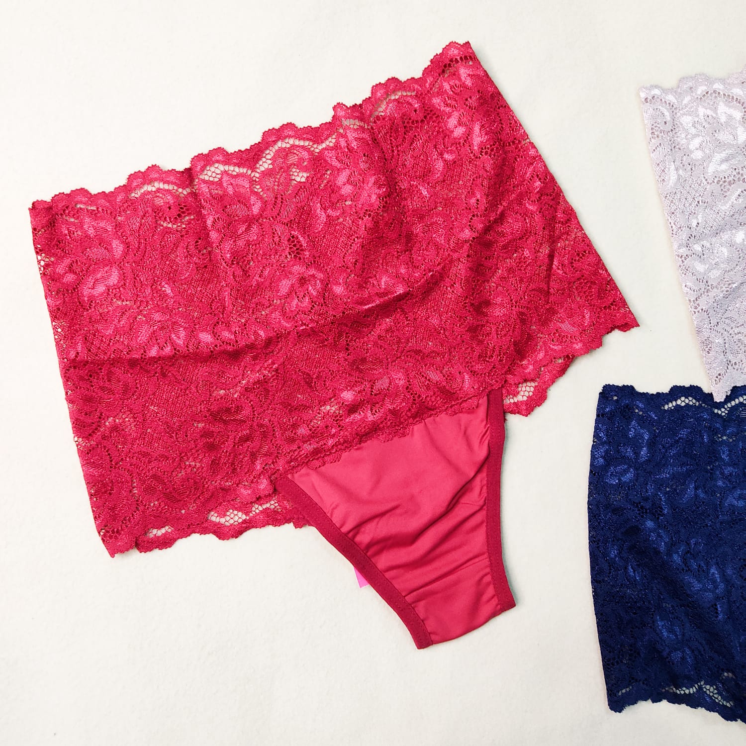 Calça Clássica Guinee DeMillus