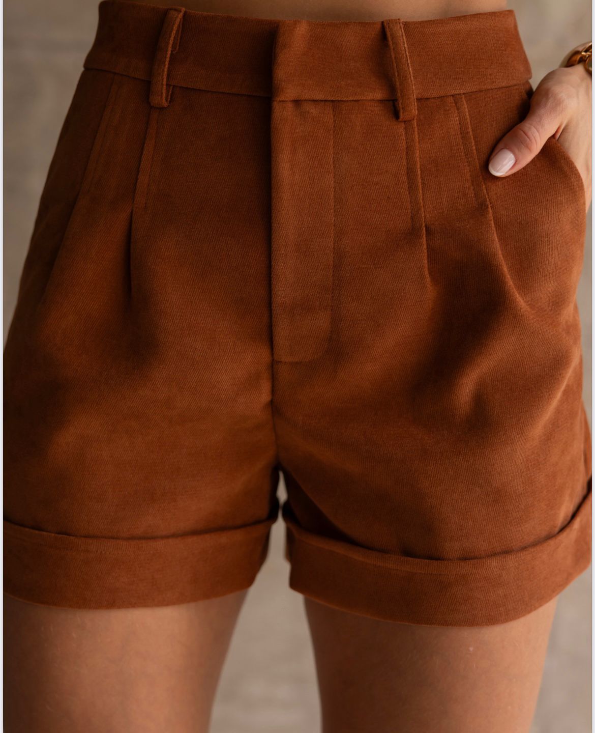 SHORTS VELUDO COTELE - CAMEL