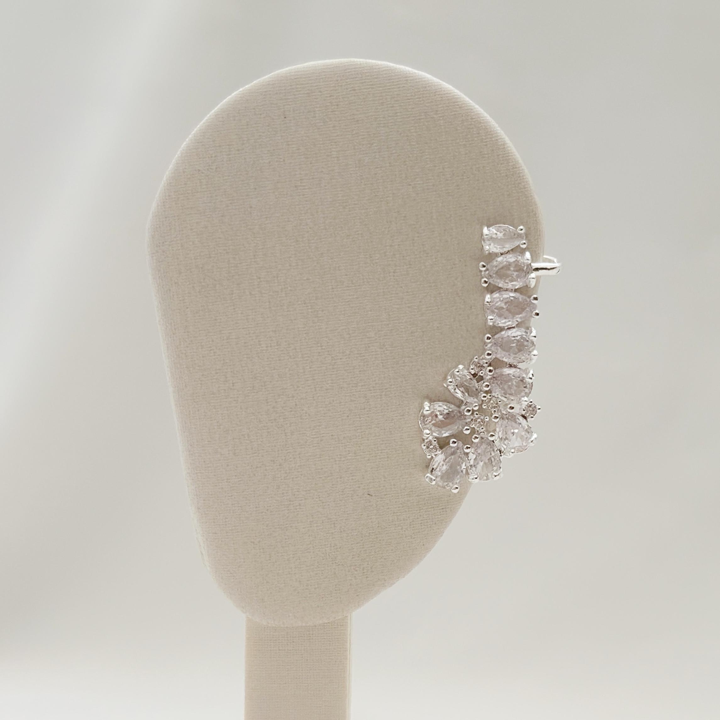 Ear Cuff Flor De Cristal