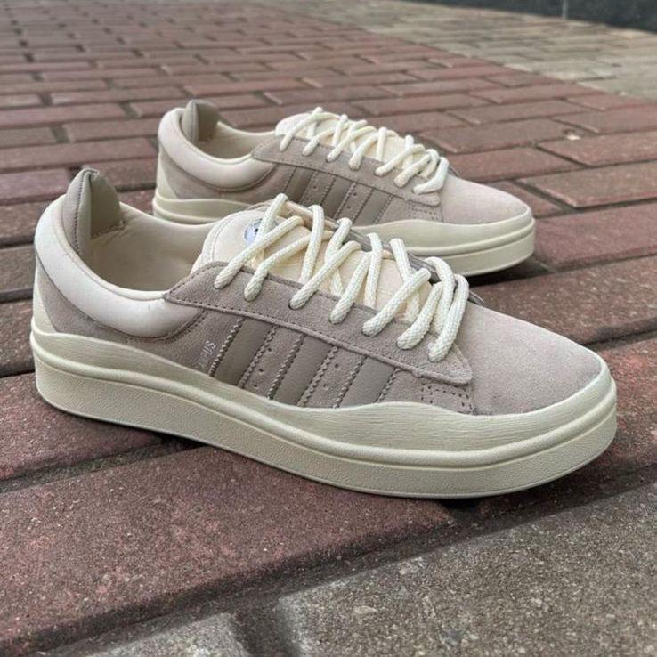Adidas Bad Bunny Premium Bege ATACADO 119,00
