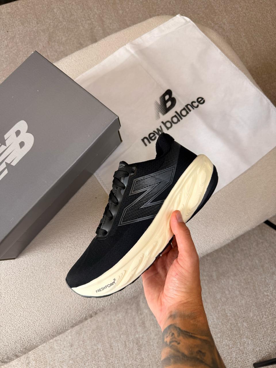 New Balance 1080 PRETO ATACADO 79,90