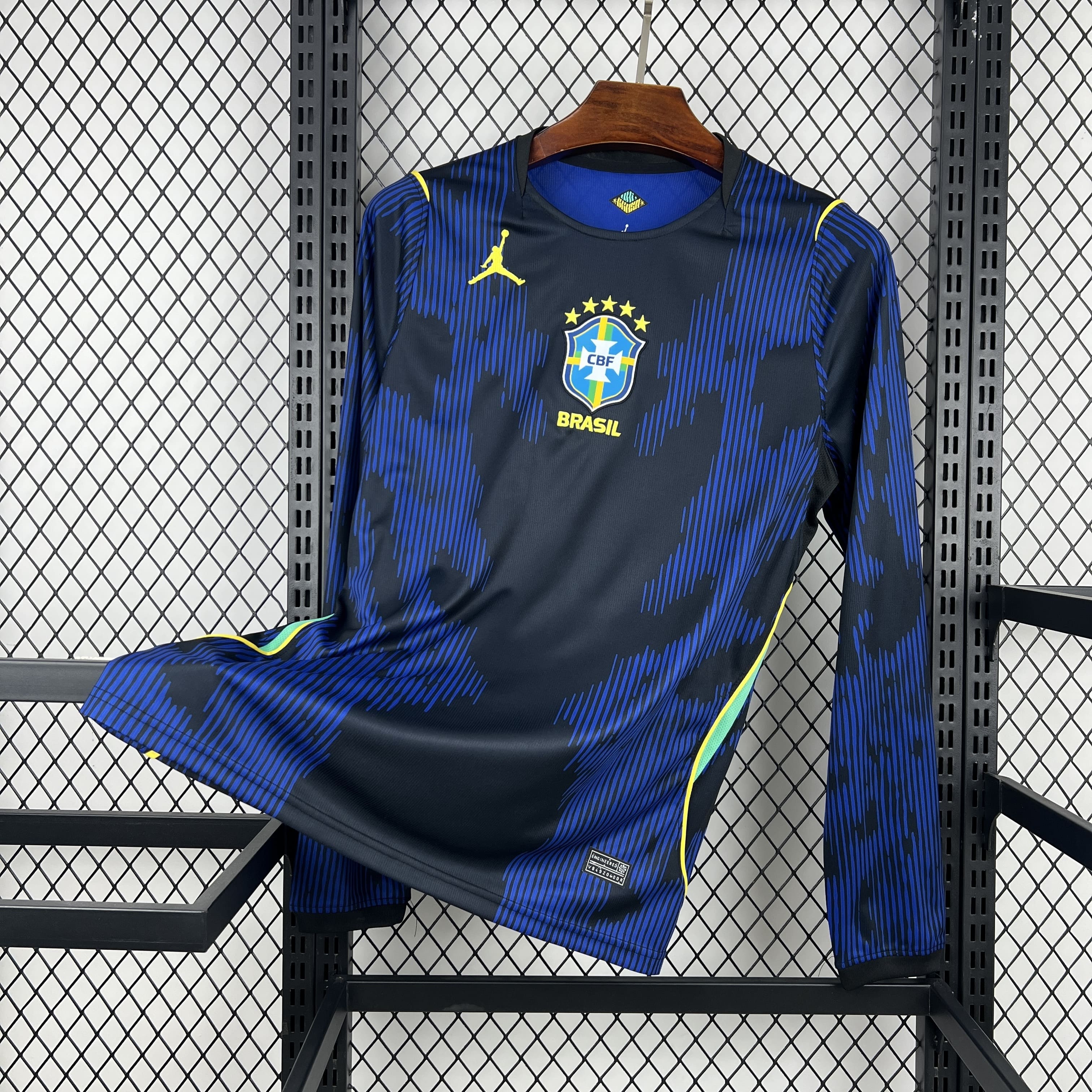 Camisa Brasil Manga Longa II 2026