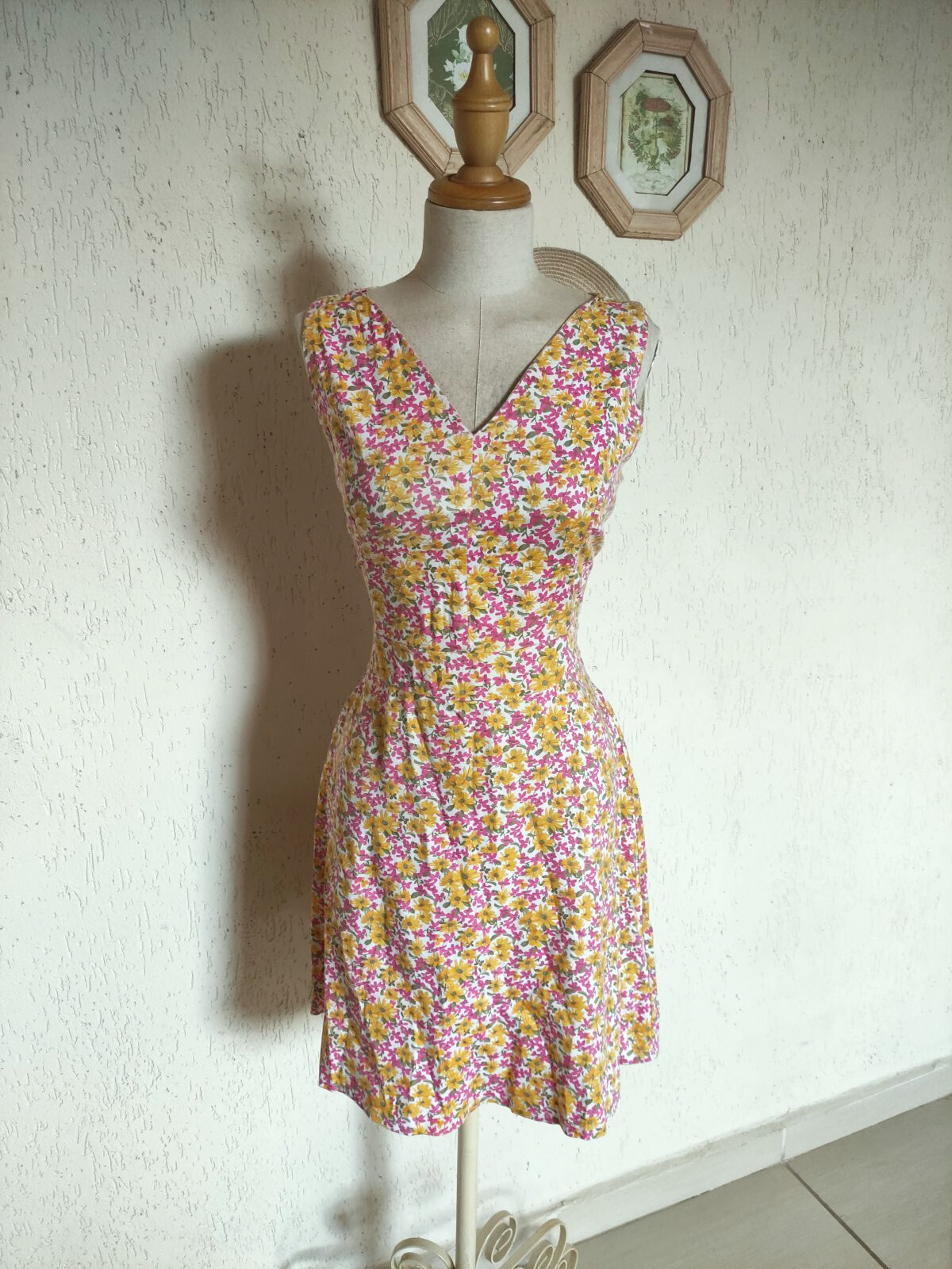 Vestido midi floral rosa/amarelo - G