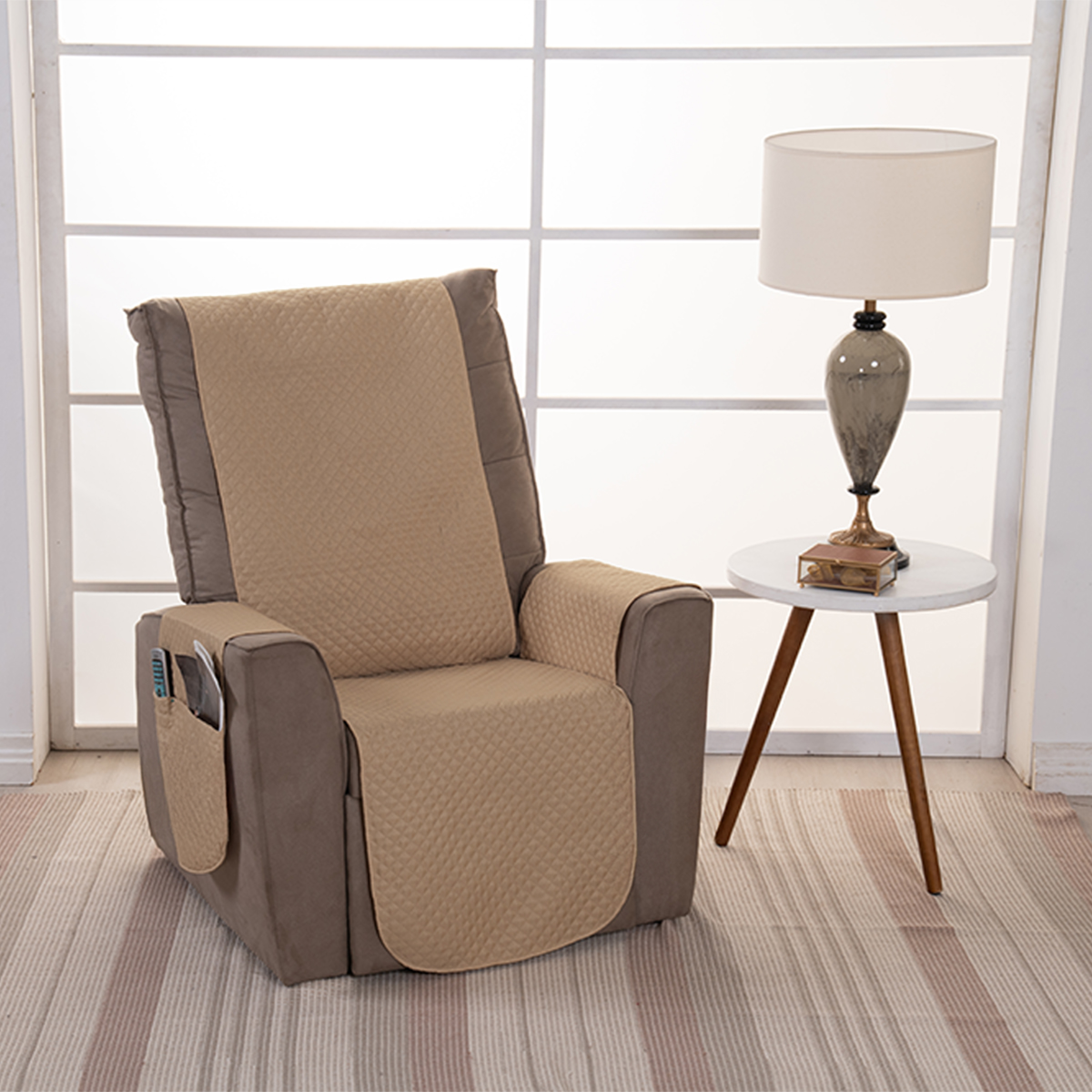 Protetor de Sofá Poltrona 1 Lugar Cadeira do Papai Matelado Com Bolso na Lateral - Avelã