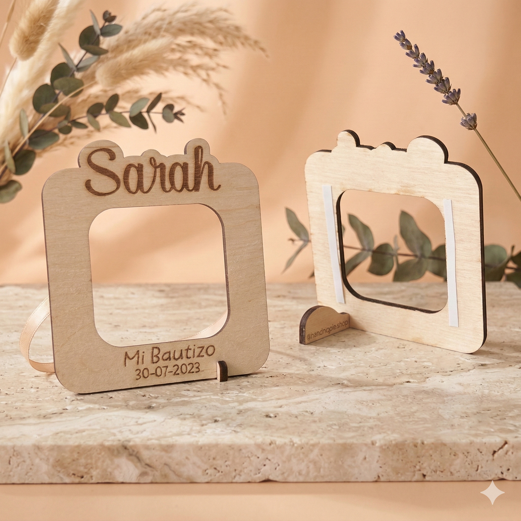 Mini Porta-Retrato de Mesa Personalizado - Lembrança de Batismo/Evento