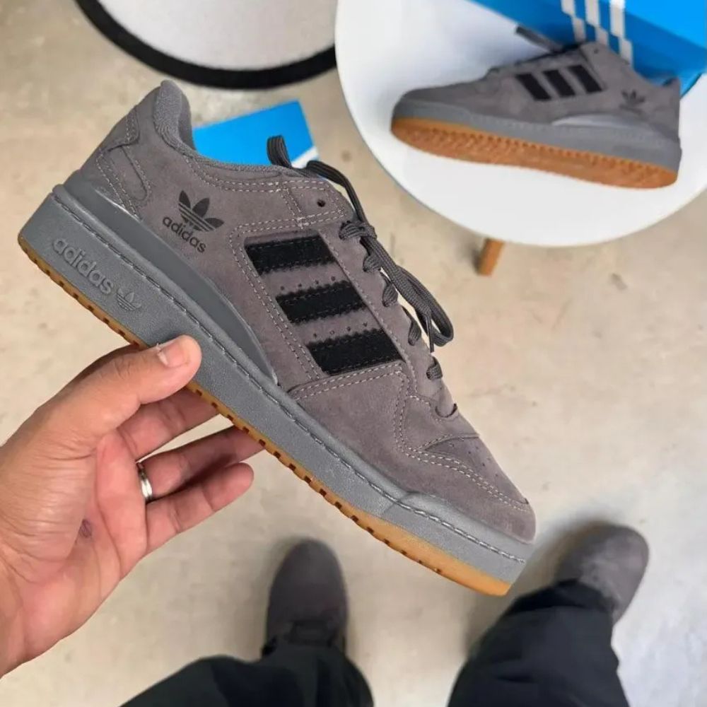Tênis Forum Low 84 ADV - Chumbo