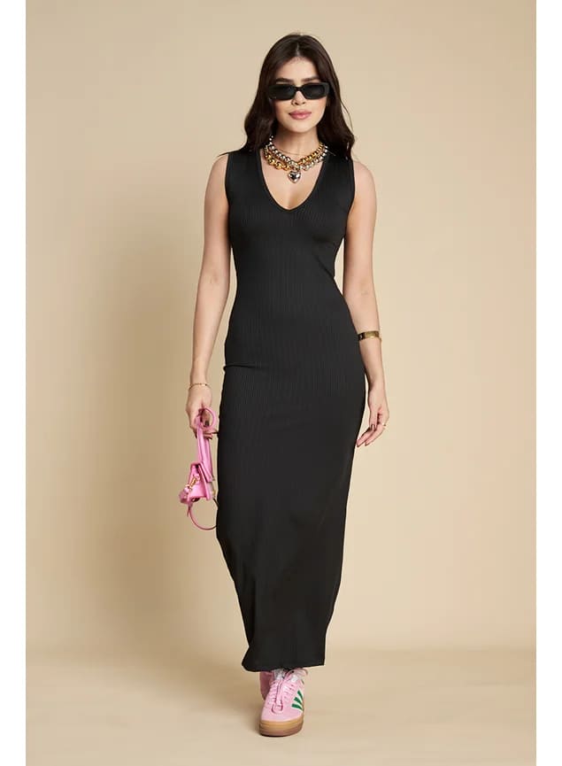 VESTIDO MIDI RYLIE DE CANELADO PRETO