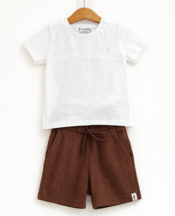 Conjunto camiseta e bermuda texturizada