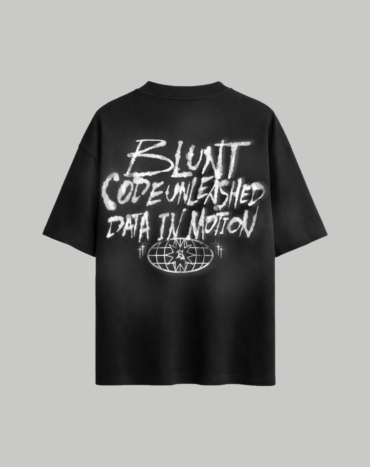 CAMISETA BLUNT ESPECIAL BOXY "CODE" - PRETO
