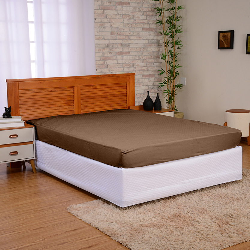 Protetor Impermeável de Colchão Matelado - Queen Marrom