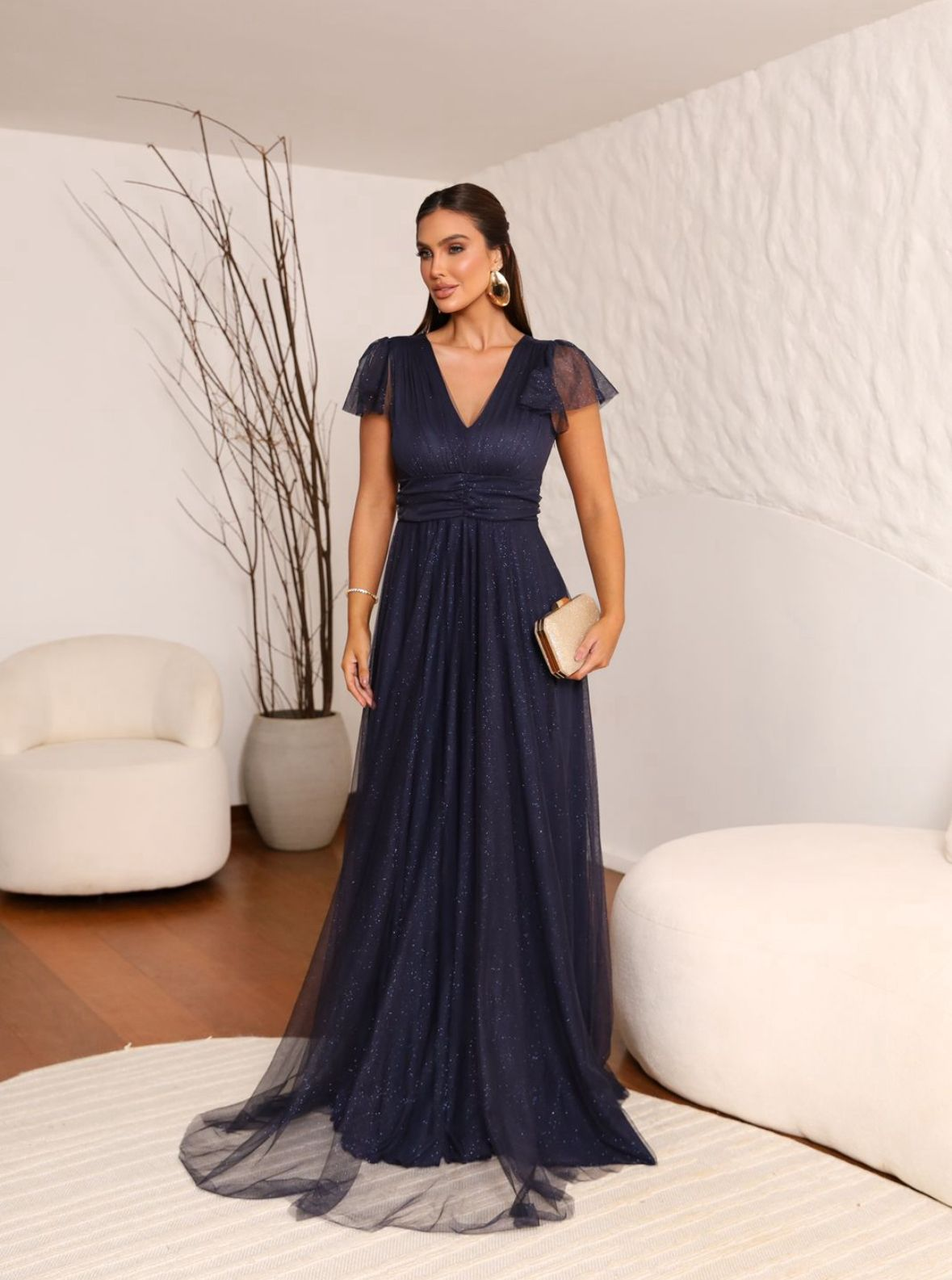 Vestido Maria   Elegância e Versatilidade