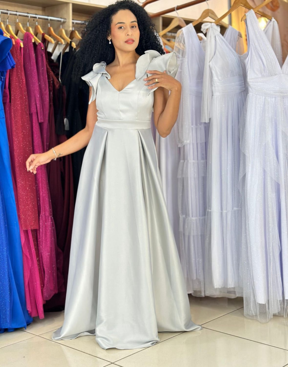 Vestido Prada Manga Babado   Sofisticação e Delicadeza