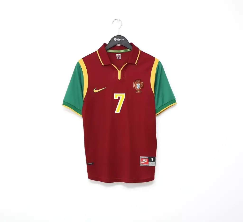 Camisa Retrô Seleção Portugal Home I 1999 Torcedor Masculina - Vermelho