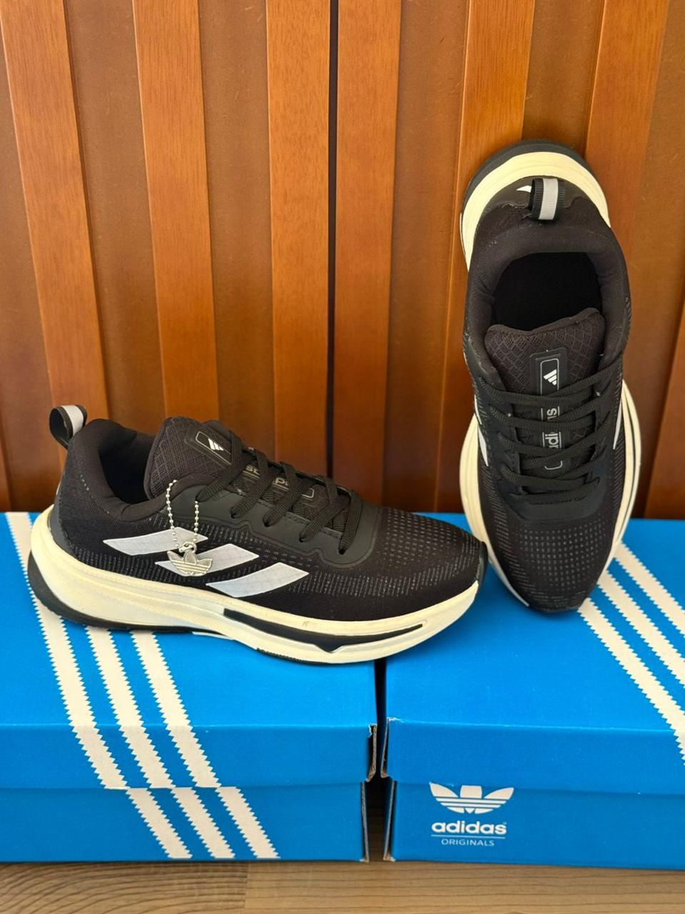 Supernova Premium PRETO/BRANCO