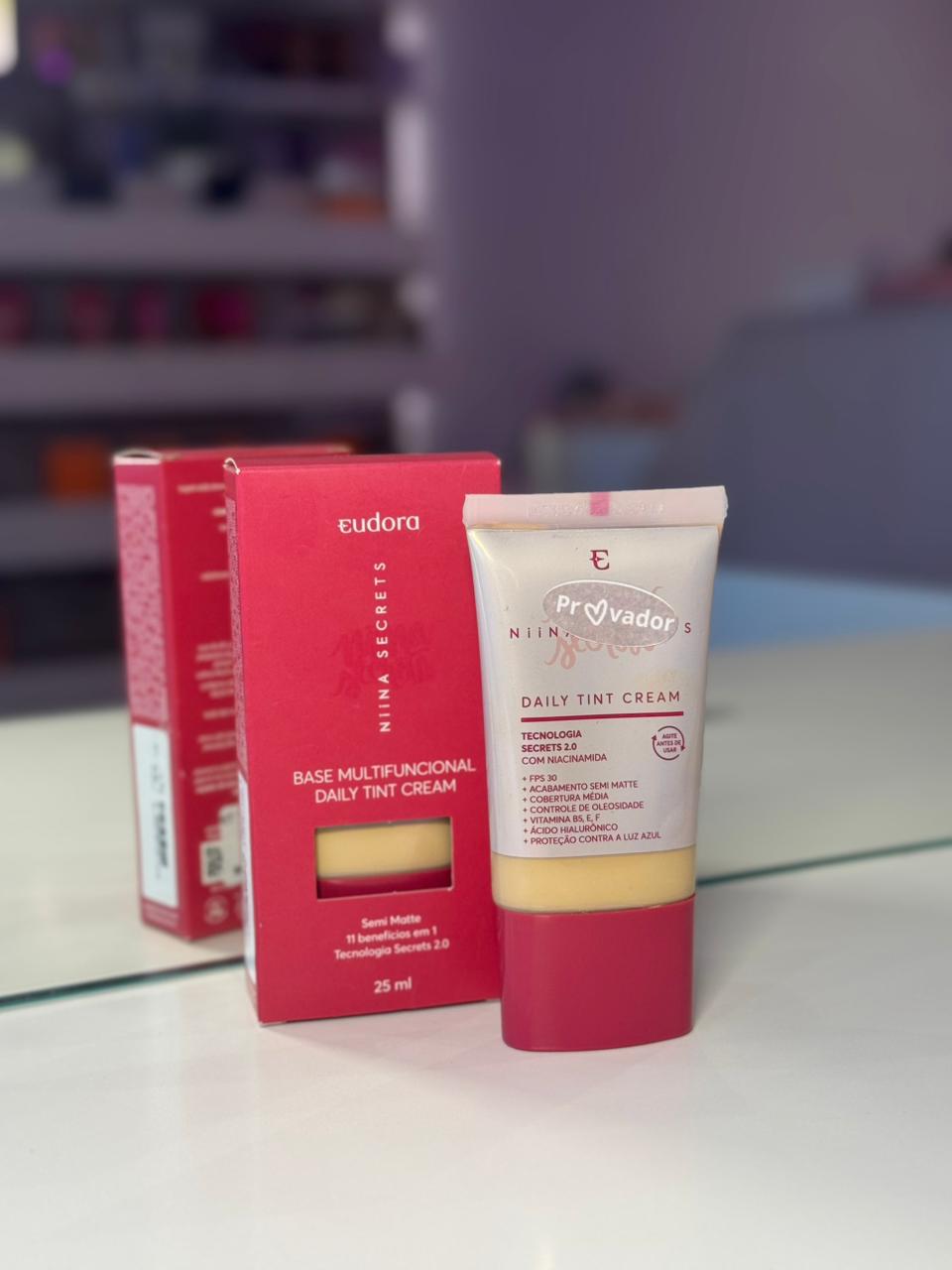 Base Daily Tint Cream Niina Secrets