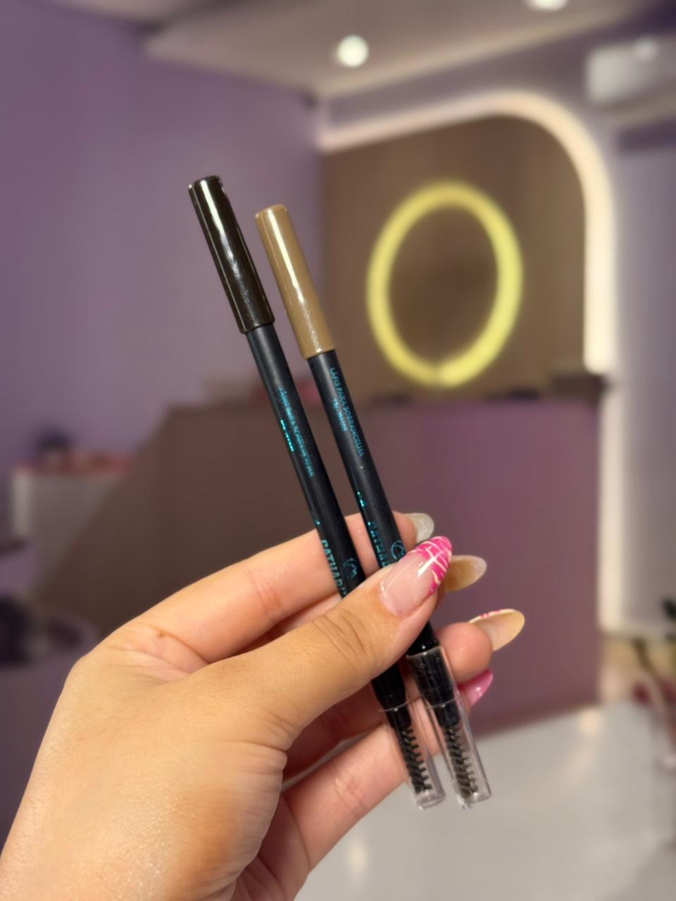 Lápis para Sobrancelha Catharine Hill