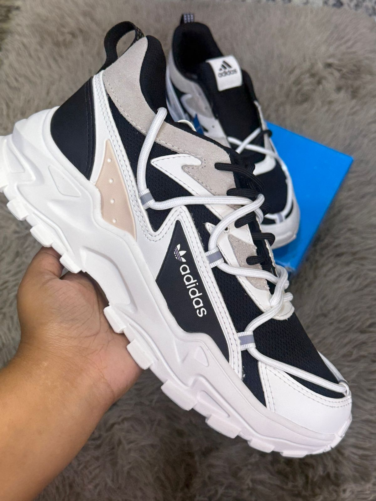 Adidas Urban Two Pro