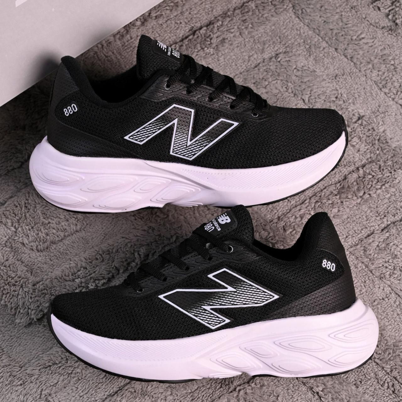 New Balance Fresh 880 - Preto - cm