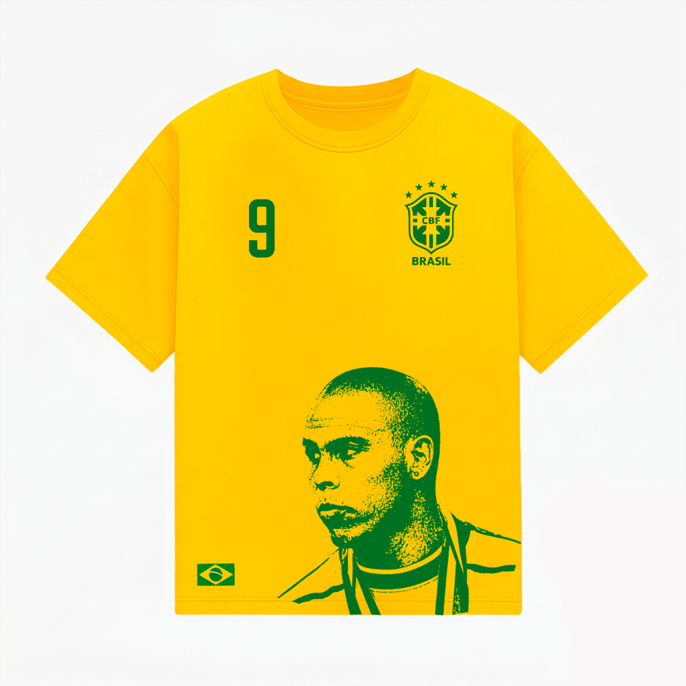 Camiseta Brasil Fenômeno 9: O Retorno do Rei e a Glória em 2002