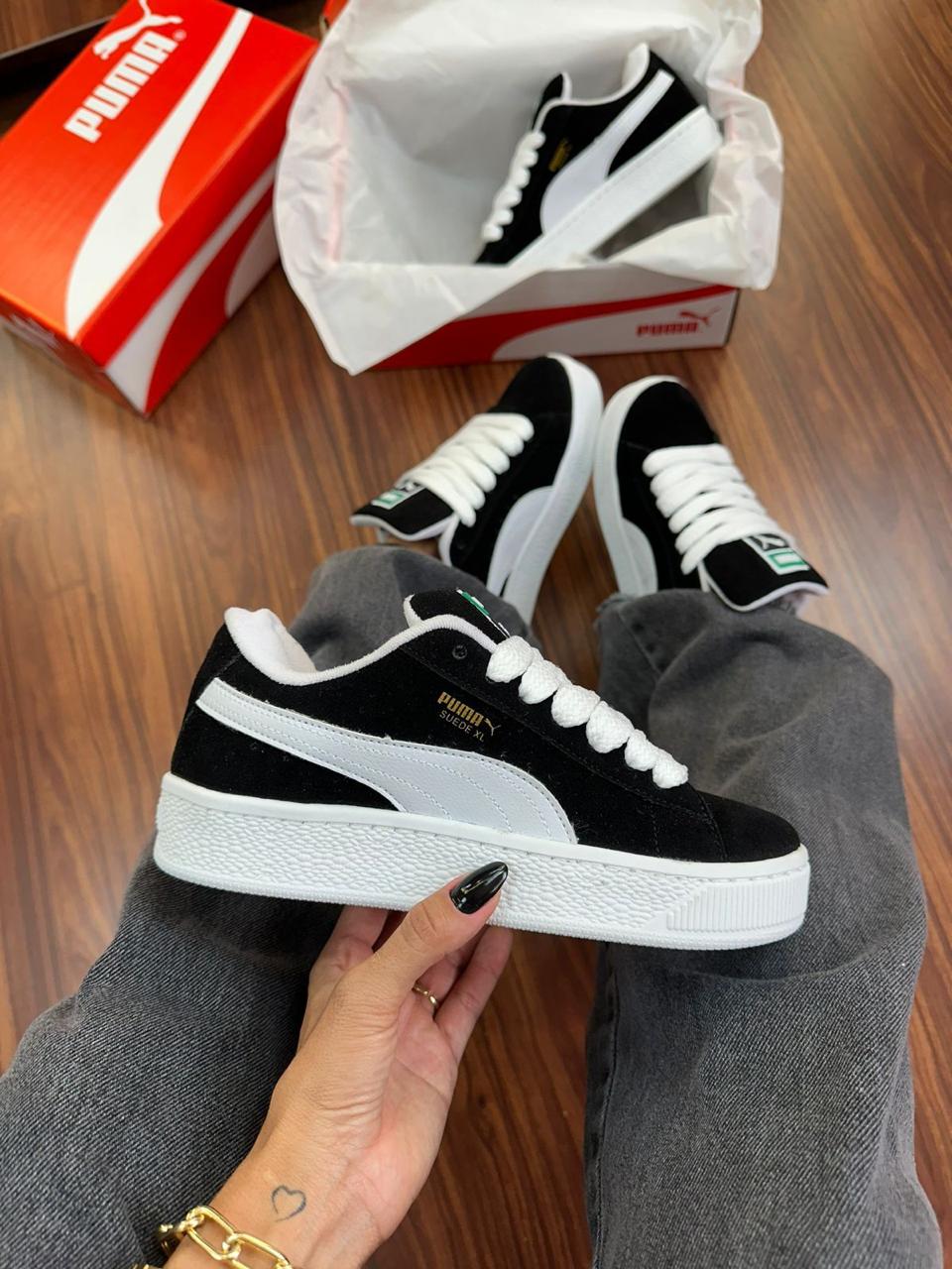 Tênis Puma XL Preto/Branco Unissex   Casual, Confortável e com 2 Cadarços