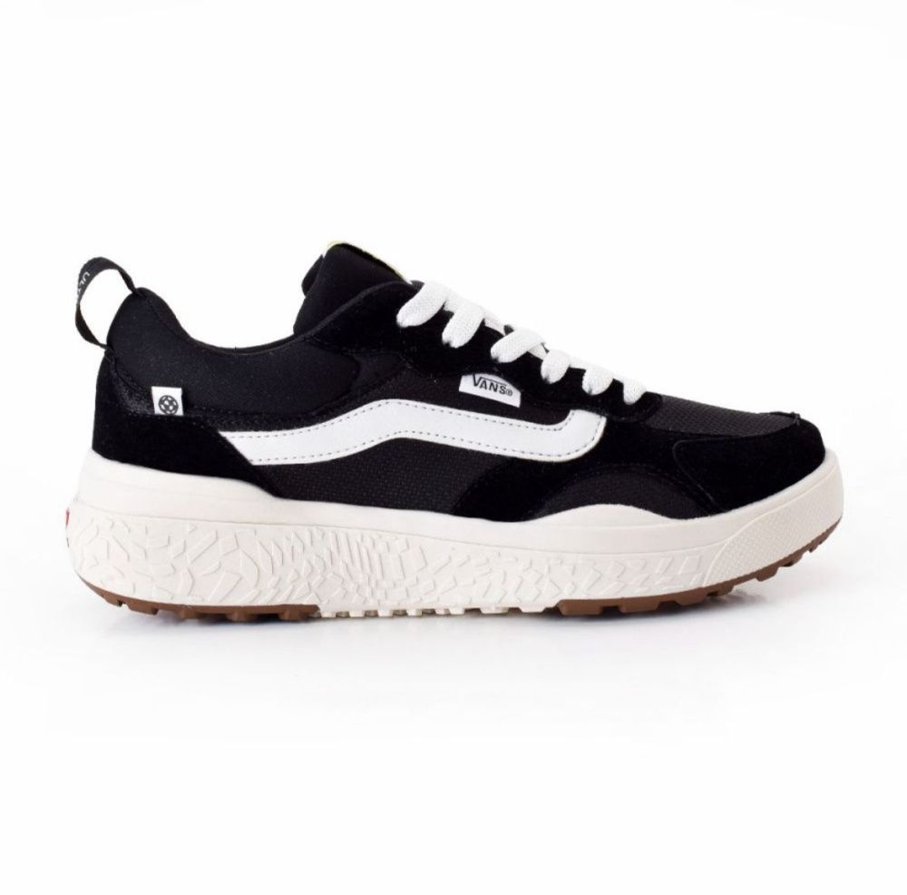 Vans UltraRange Neo Preto/Branco   Conforto Premium e Estilo Urbano