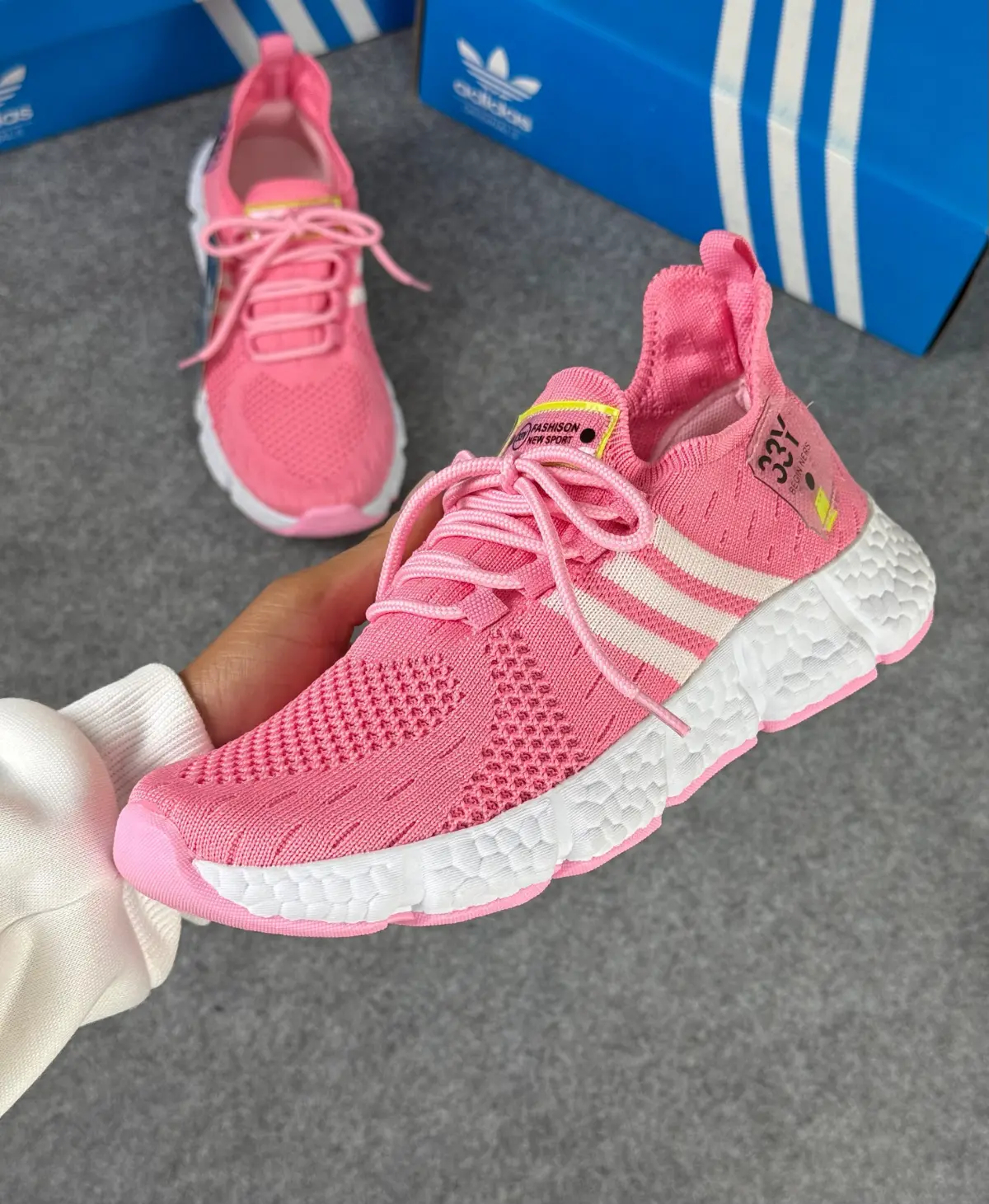 Tênis Adidas Feminino Rosa e Branco - Casual Esportivo