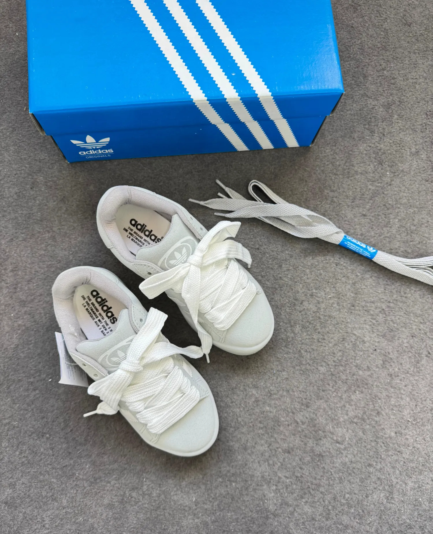 Tênis Adidas Campus- Feminino Verde Água e Branco