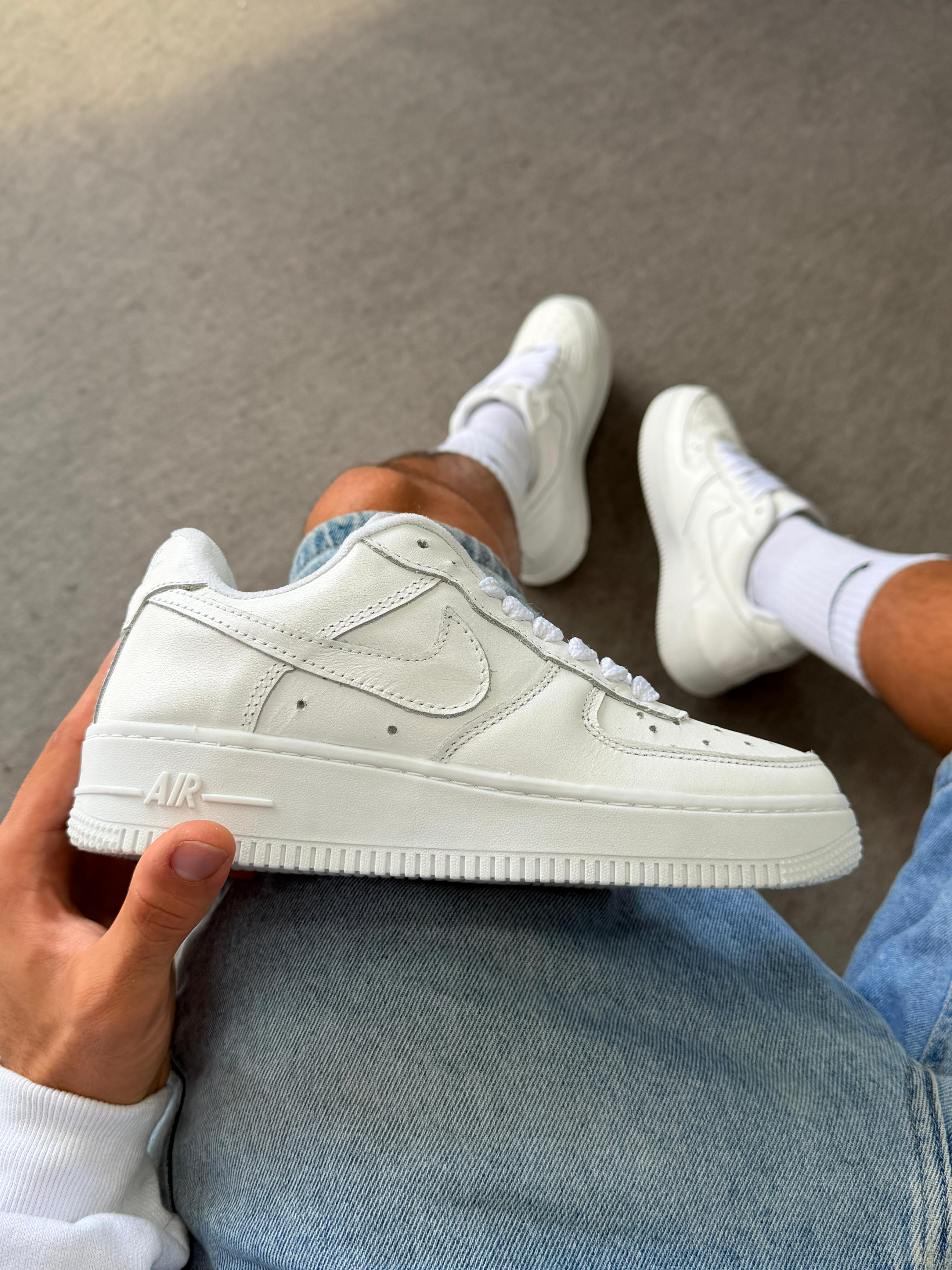 Tênis Nike Air Force One Unissex em couro premium